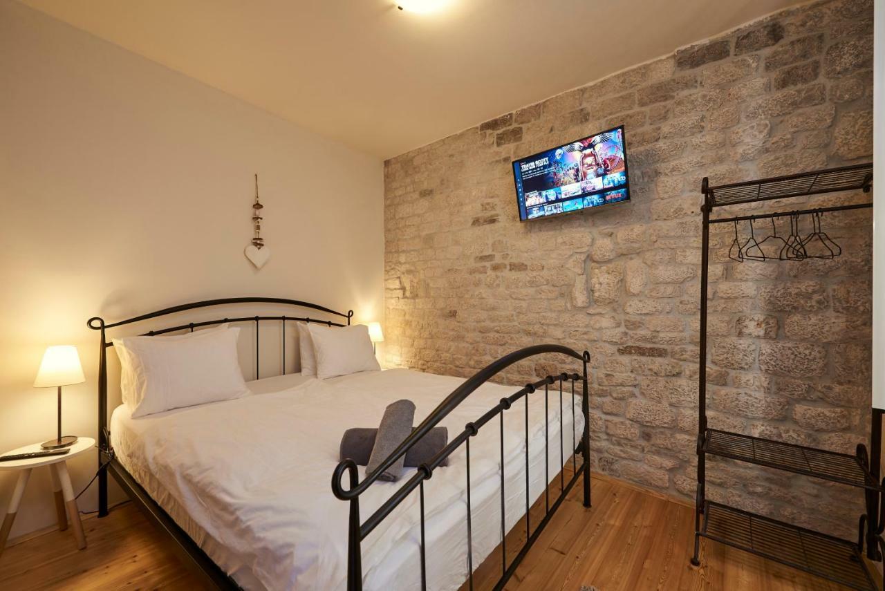 Capo - Old Town - Parking Apartamento Trogir