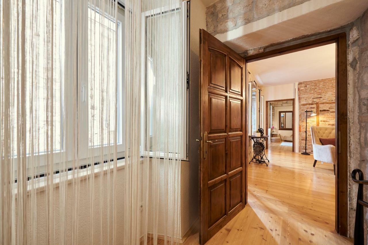 Capo - Old Town - Parking Apartamento